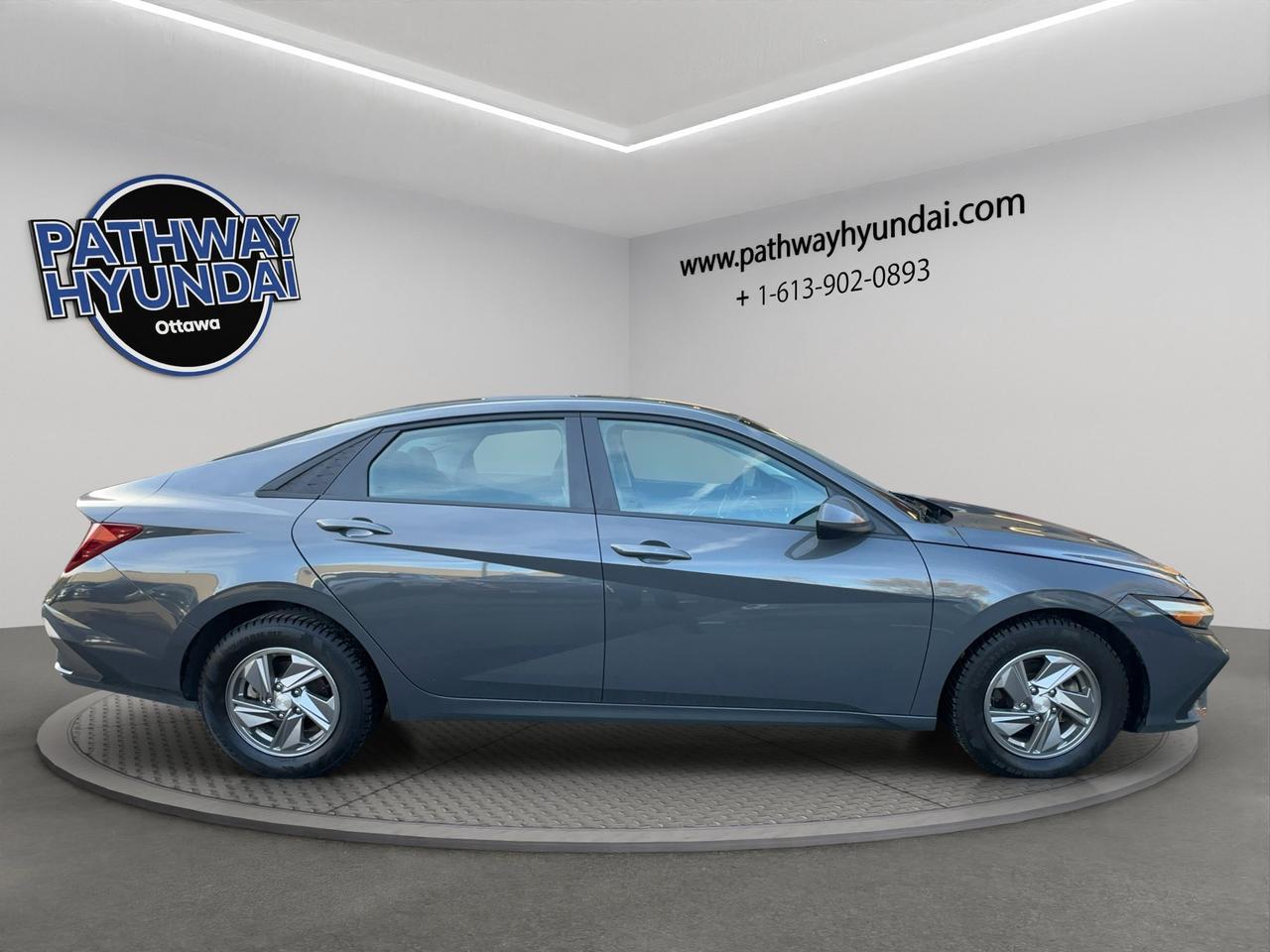 2025 Hyundai Elantra Essential | Lane Keep Assist w/Lane Departure Warning | Forward Collision Avoidance Assist Photo