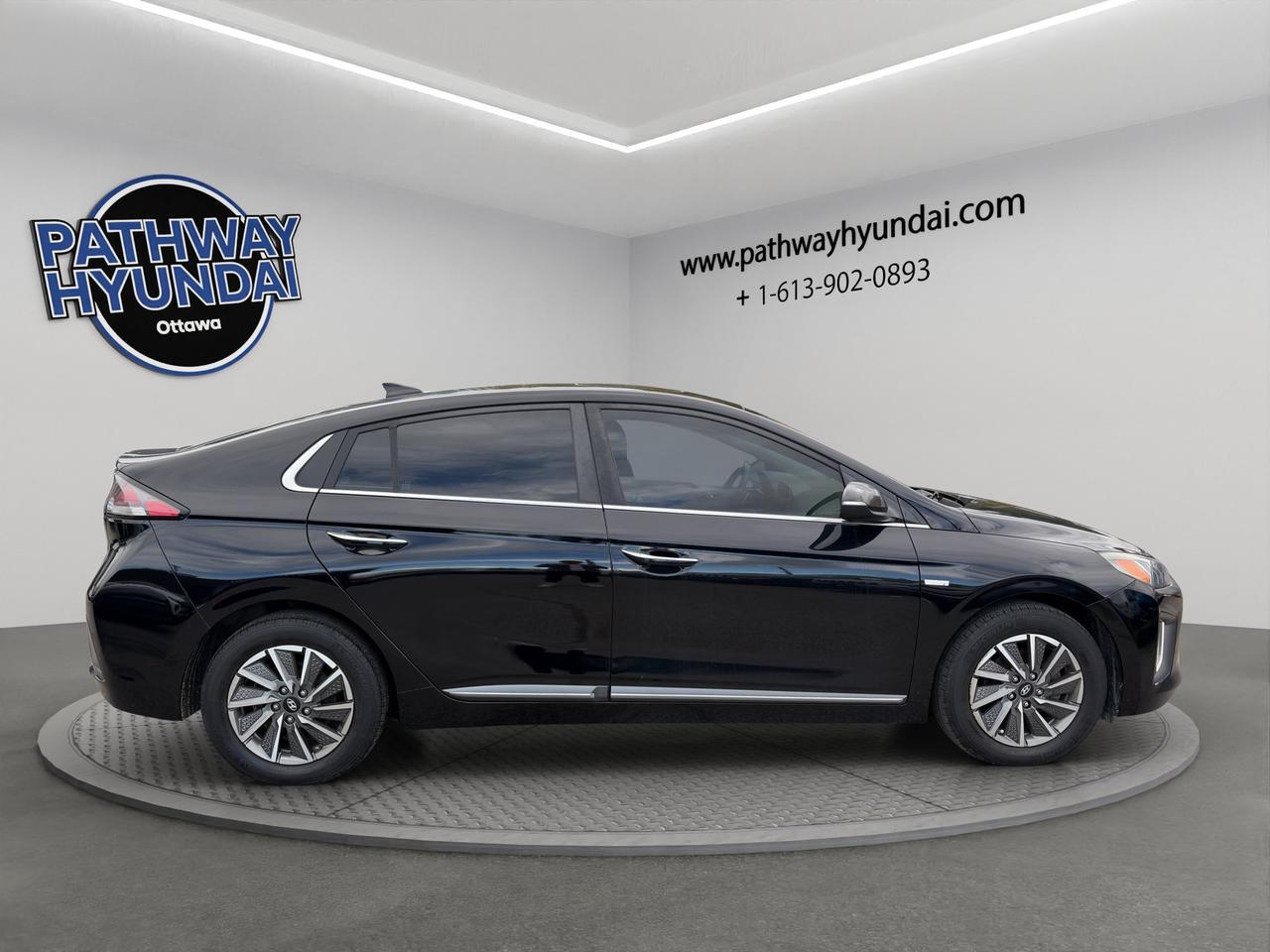 2020 Hyundai Ioniq Electric Ultimate | Sunroof | Keyless Entry & Start | Adaptive Cruise Control | Blind Spot Monitor Photo2
