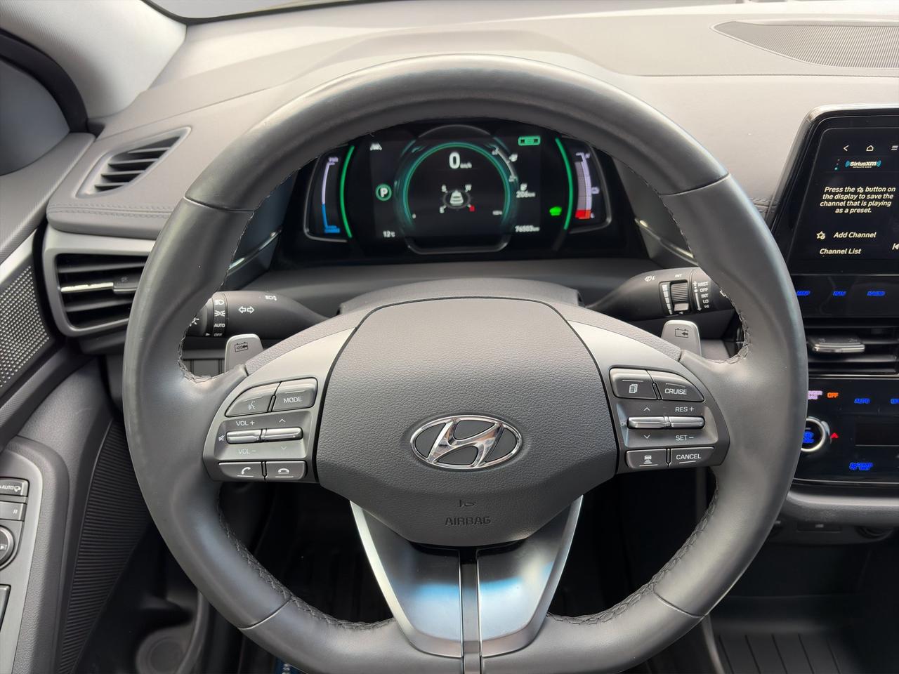 2020 Hyundai Ioniq Electric Ultimate | Sunroof | Keyless Entry & Start | Adaptive Cruise Control | Blind Spot Monitor Photo