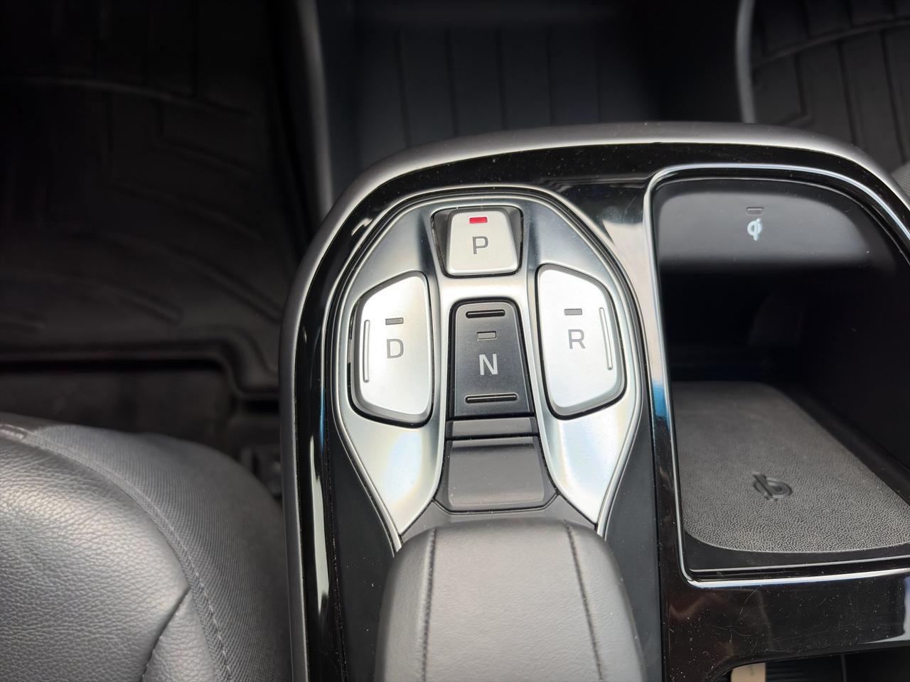 2020 Hyundai Ioniq Electric Ultimate | Sunroof | Keyless Entry & Start | Adaptive Cruise Control | Blind Spot Monitor Photo