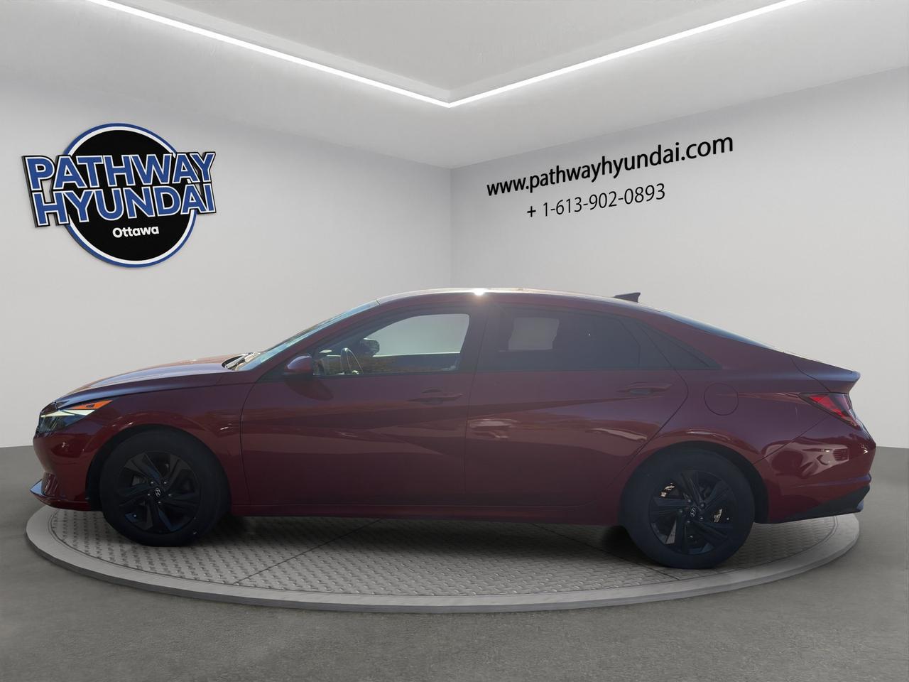 2022 Hyundai Elantra Preferred | Cross-Traffic Alert | Forward Collison Avoidance Assist | Front Collision Mitigation Photo