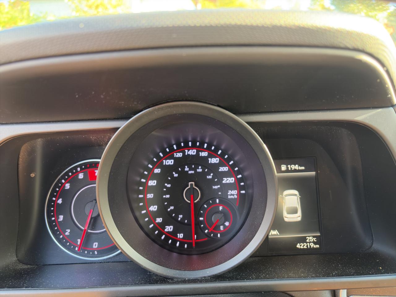 2022 Hyundai Elantra Preferred | Cross-Traffic Alert | Forward Collison Avoidance Assist | Front Collision Mitigation Photo