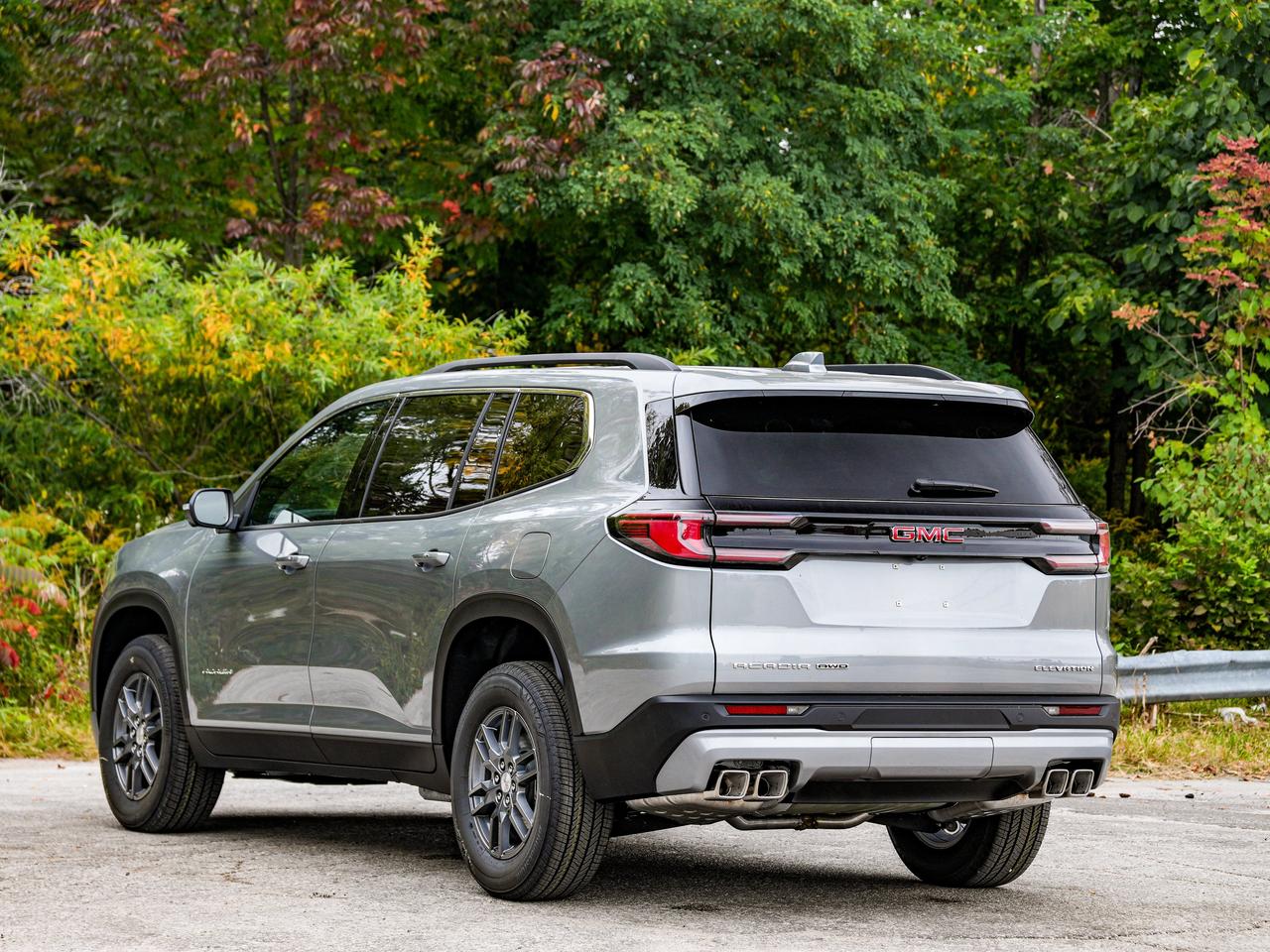 2027 GMC Acadia ELEVATION Photo