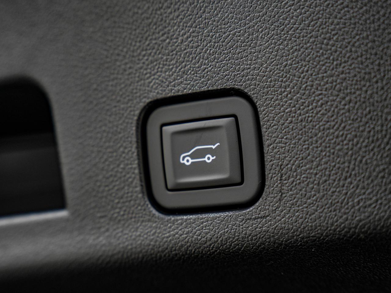 2027 GMC Acadia ELEVATION Photo