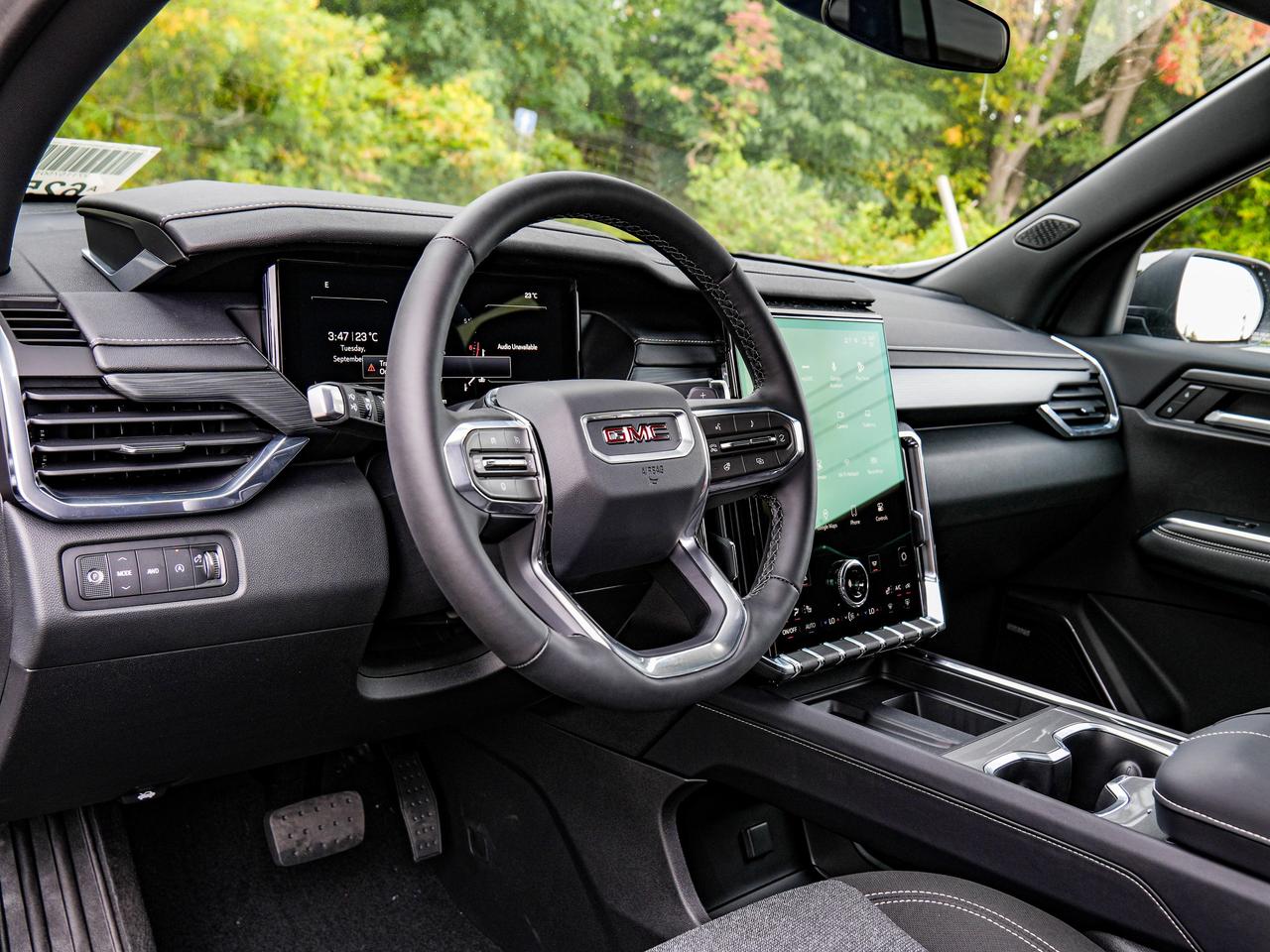 2027 GMC Acadia ELEVATION Photo