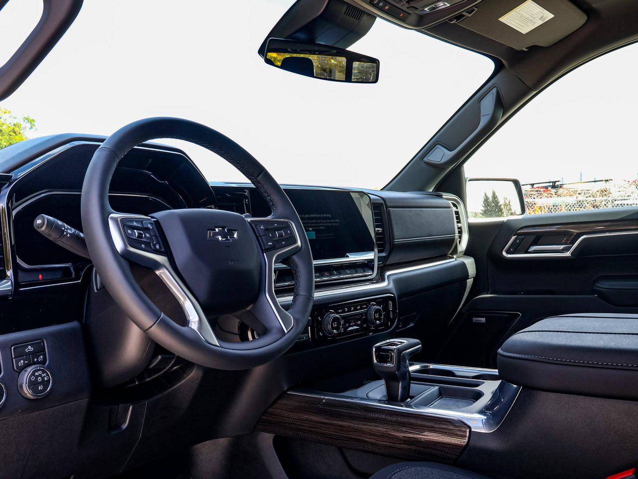 2026 Chevrolet Silverado 1500 RST Photo