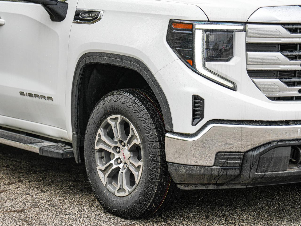 2026 GMC Sierra 1500 SLE Photo