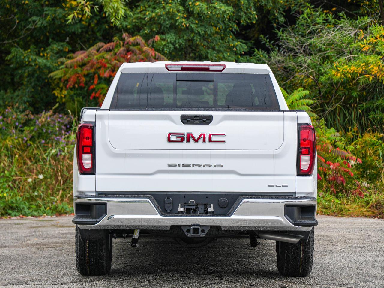 2026 GMC Sierra 1500 SLE Photo