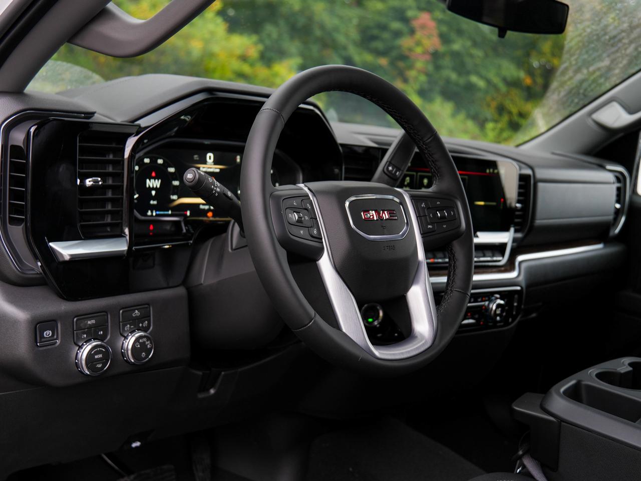 2026 GMC Sierra 1500 SLE Photo
