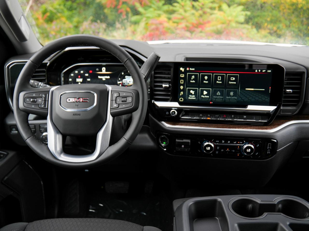 2026 GMC Sierra 1500 SLE Photo