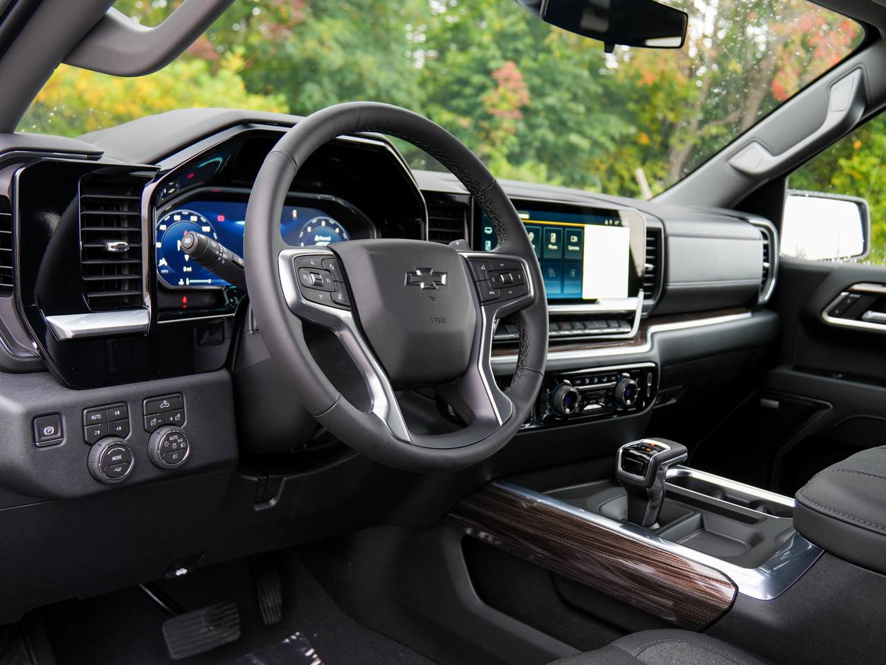 2026 Chevrolet Silverado 1500 RST Photo