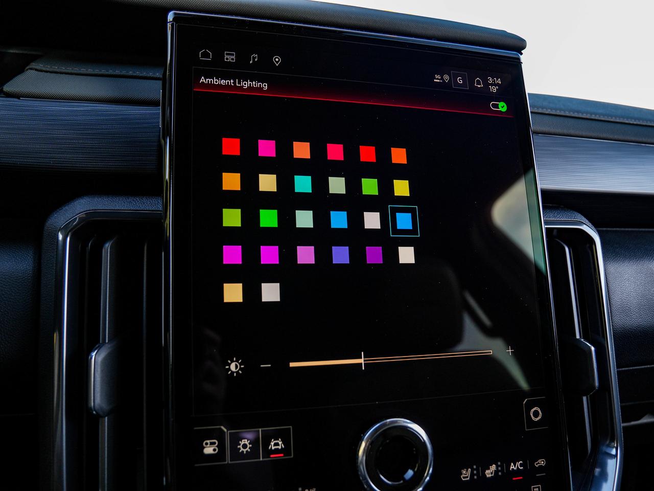 2027 GMC Acadia AT4 Photo