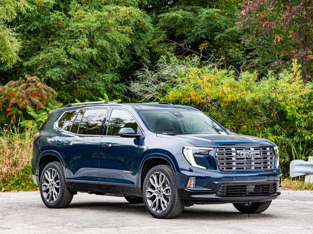 2027 GMC Acadia Denali Ultimate Photo