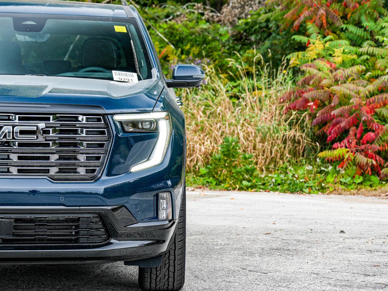 2027 GMC Acadia Denali Ultimate Photo