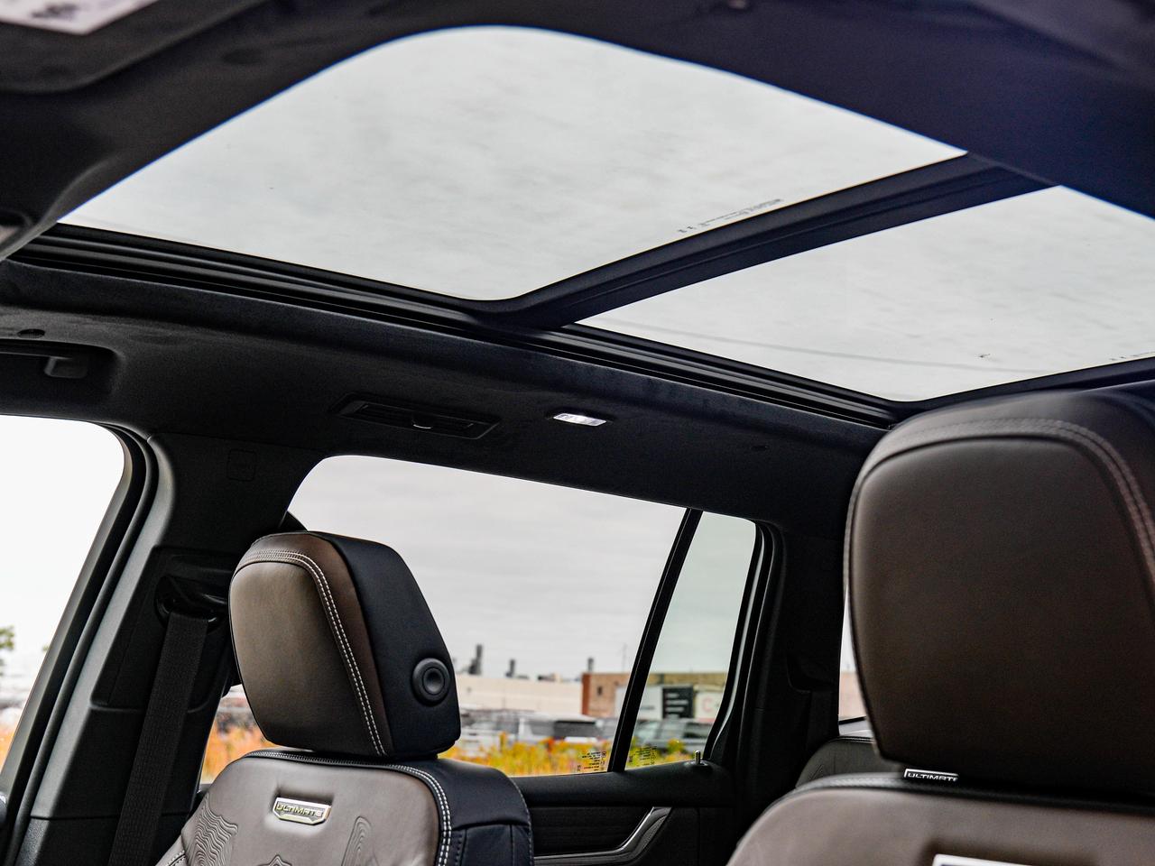 2027 GMC Acadia Denali Ultimate Photo