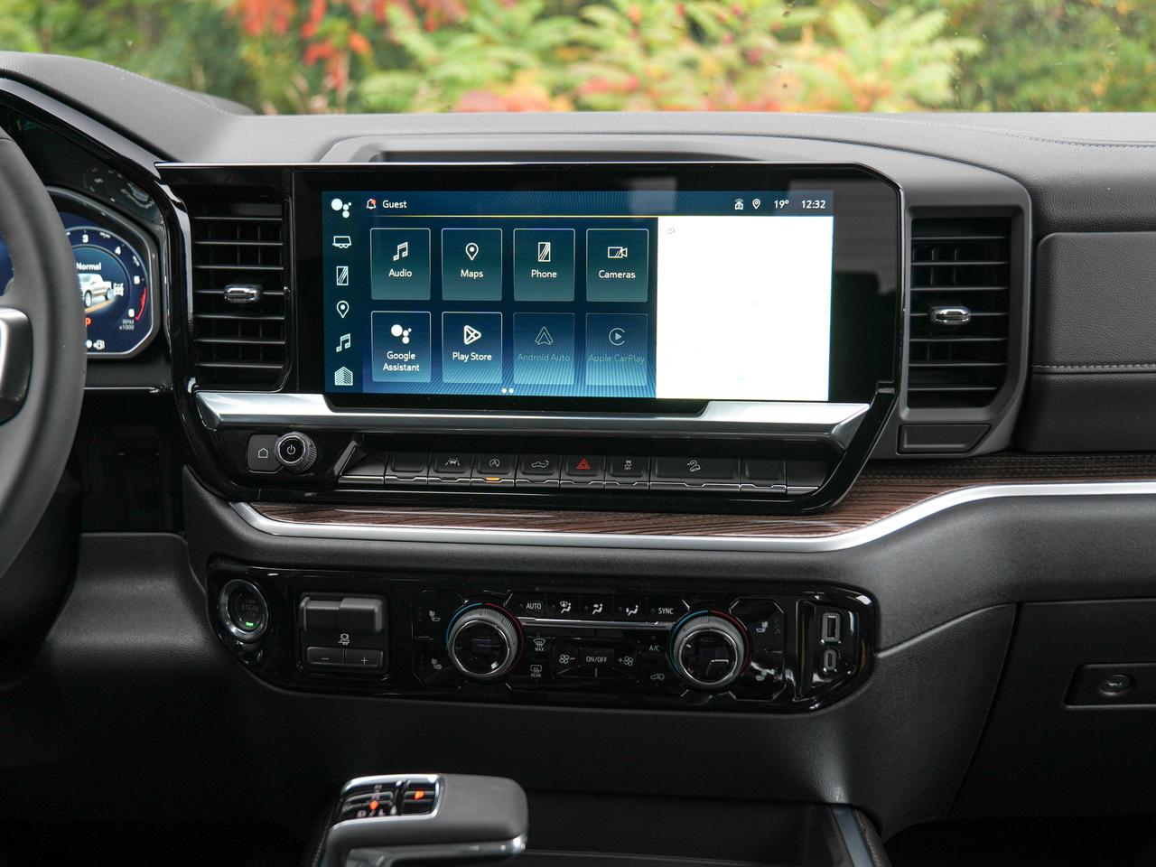 2026 Chevrolet Silverado 1500 RST Photo