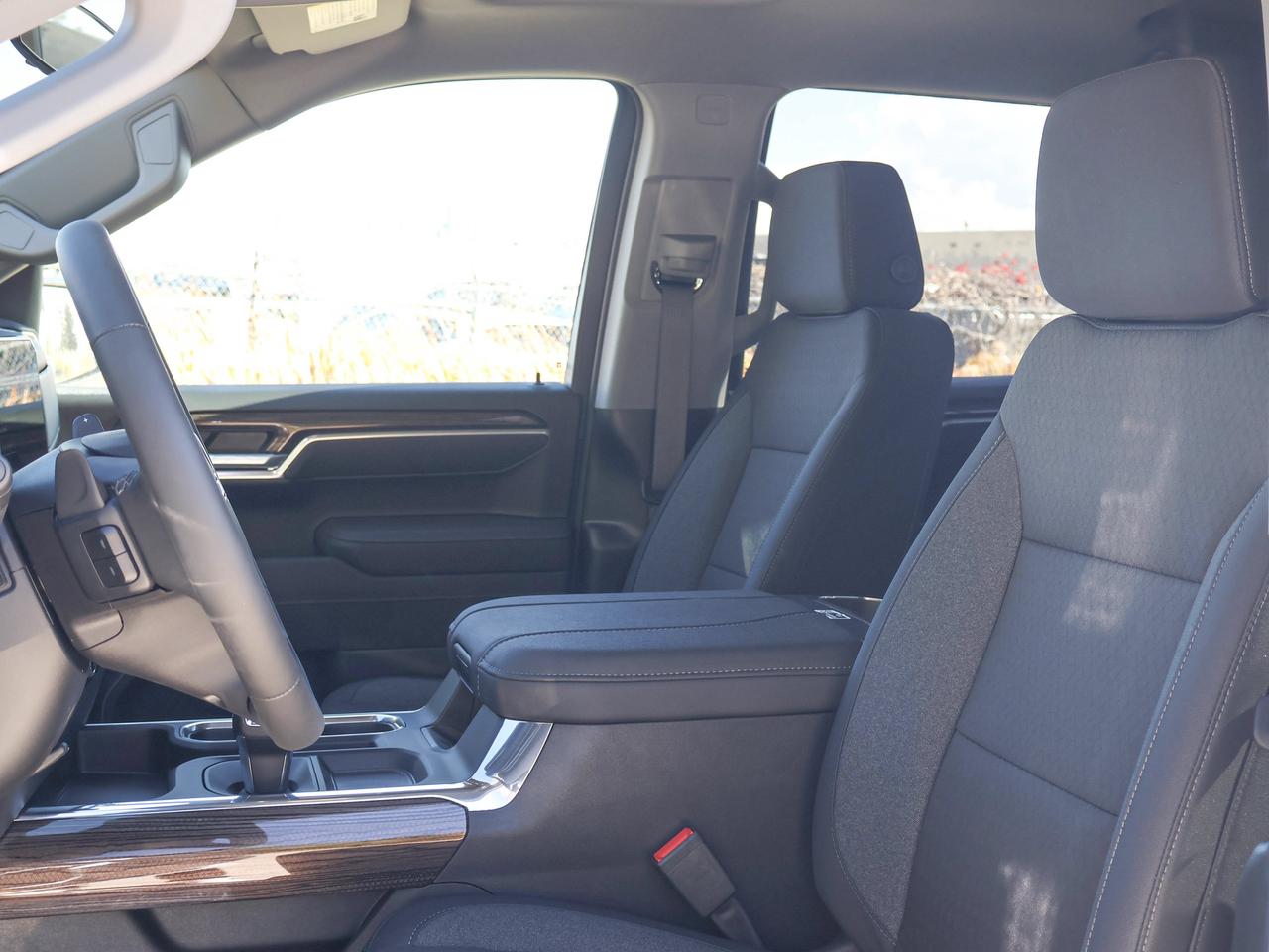 2026 Chevrolet Silverado 1500 RST Photo