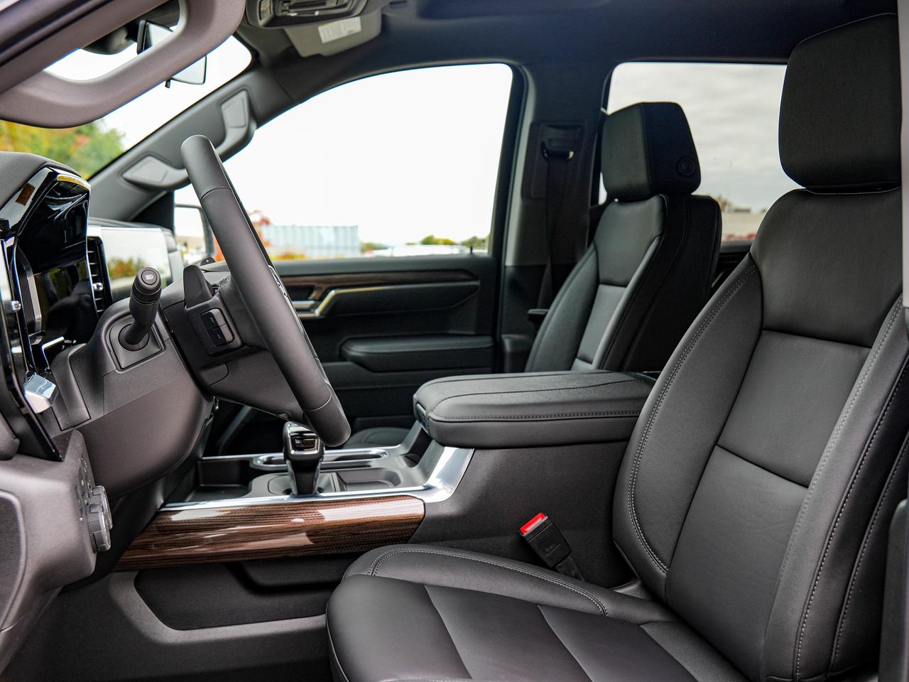 2026 Chevrolet Silverado 1500 LT Photo