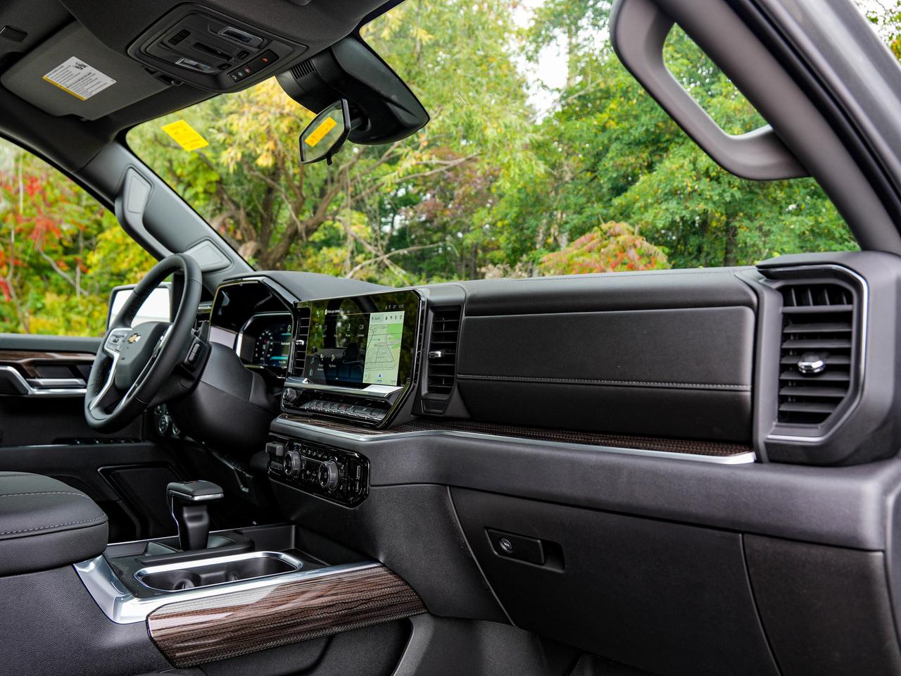 2026 Chevrolet Silverado 1500 LT Photo