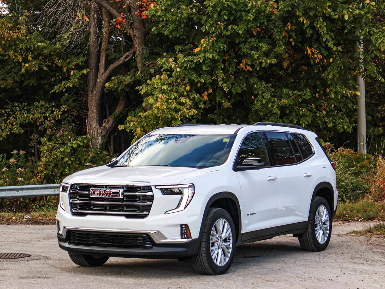 2027 GMC Acadia ELEVATION Photo