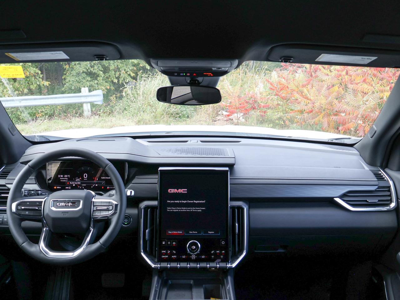 2027 GMC Acadia ELEVATION Photo