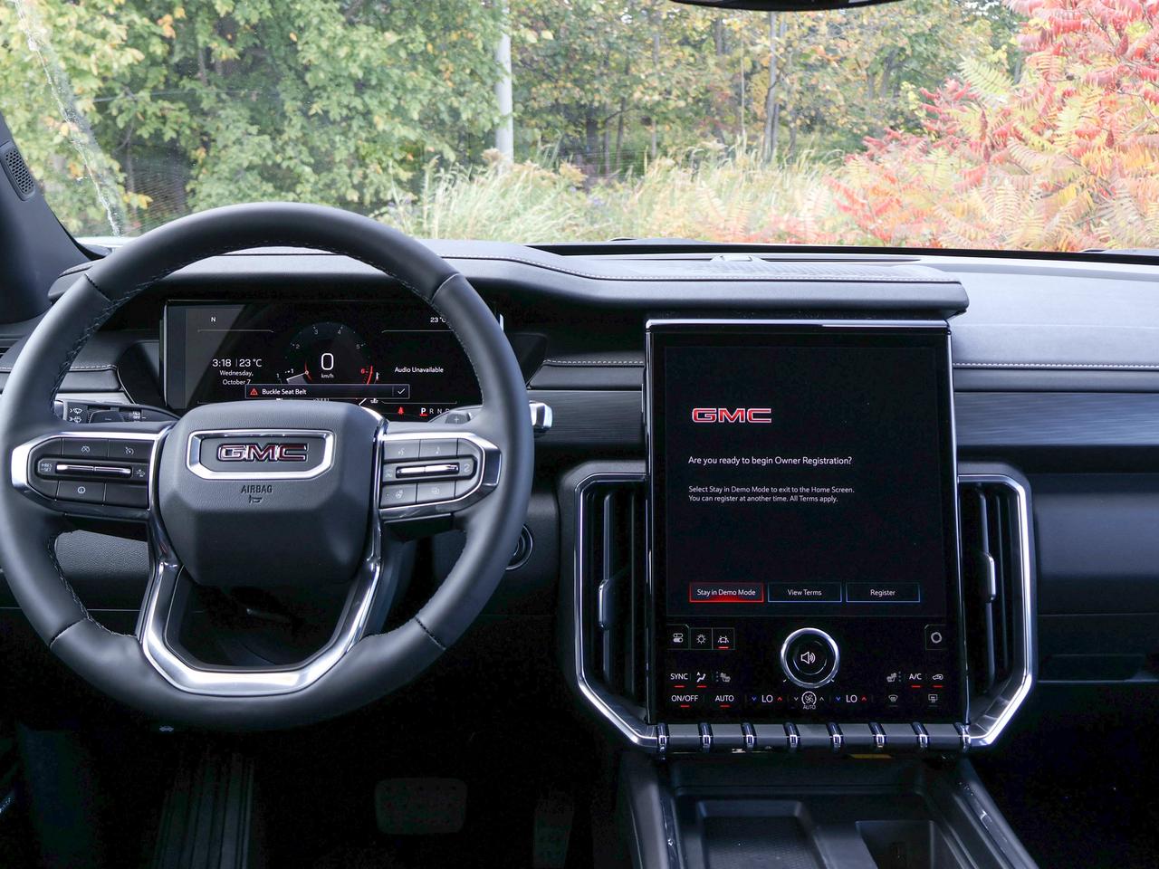 2027 GMC Acadia ELEVATION Photo