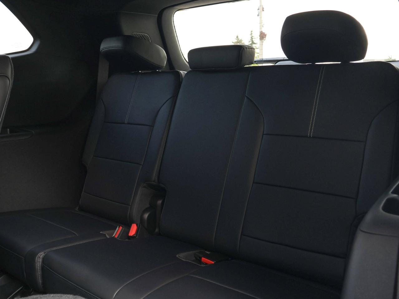 2027 GMC Acadia ELEVATION Photo