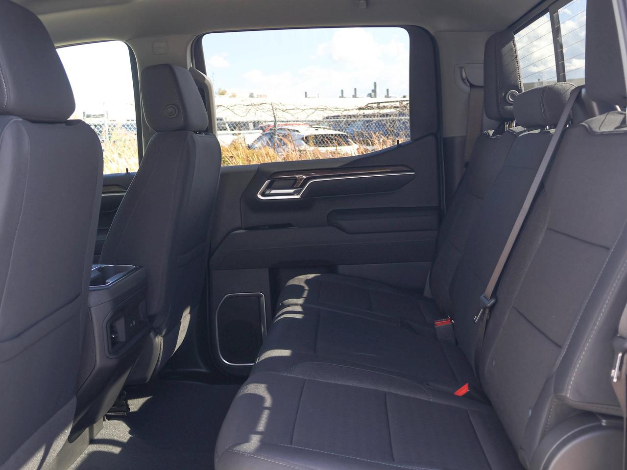 2026 Chevrolet Silverado 1500 RST Photo