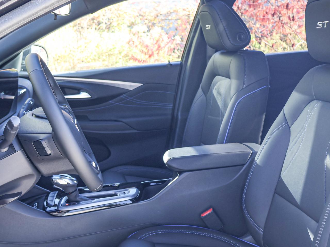 2026 Buick Envista Sport Touring Photo
