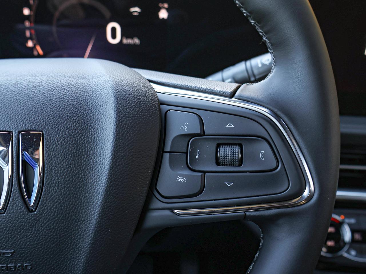 2026 Buick Envista Sport Touring Photo