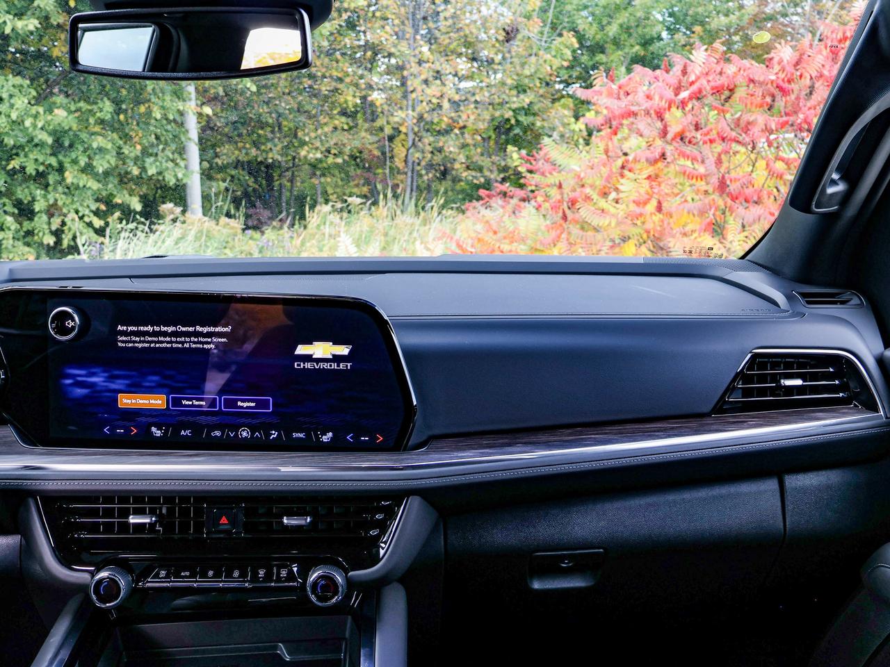 2027 Chevrolet Tahoe Z71 Photo