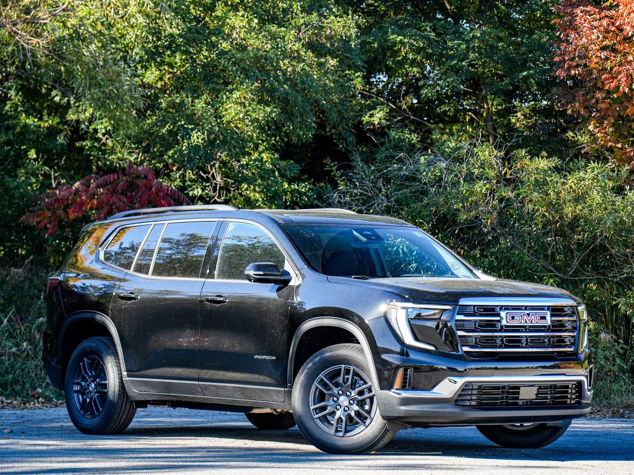 2027 GMC Acadia ELEVATION Photo