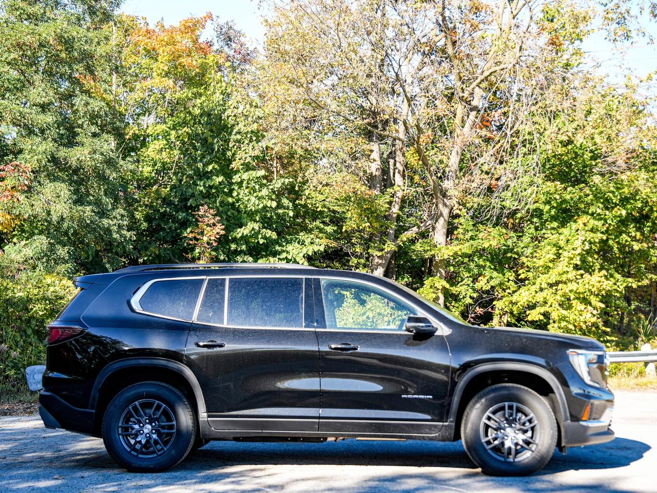 2027 GMC Acadia ELEVATION Photo