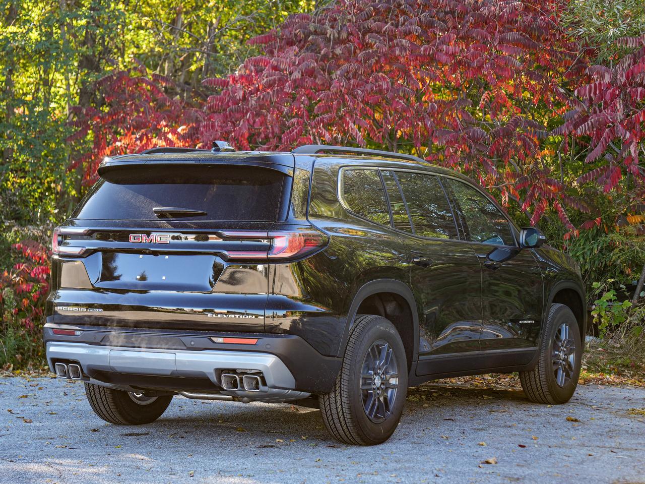 2027 GMC Acadia ELEVATION Photo