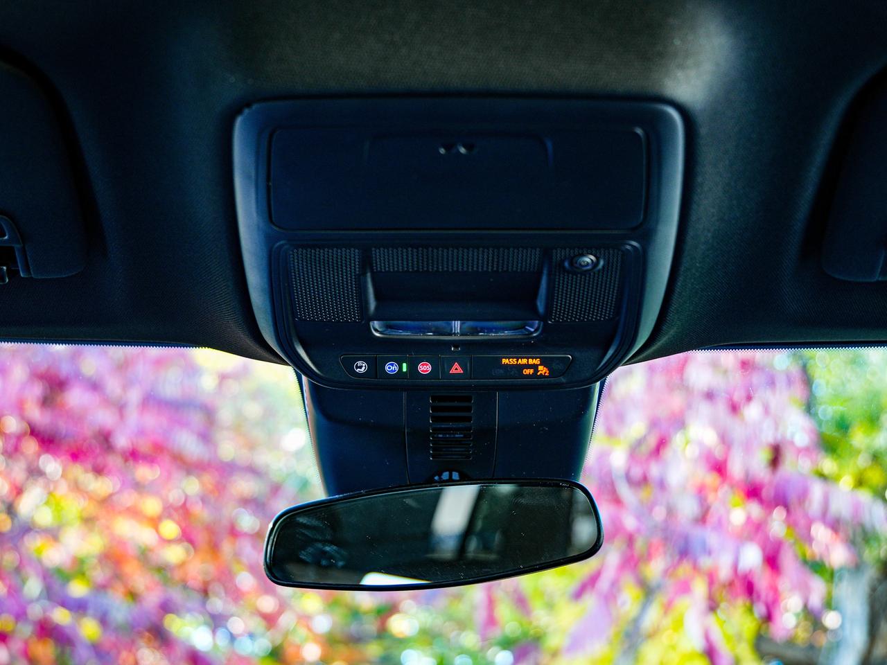 2027 GMC Acadia ELEVATION Photo