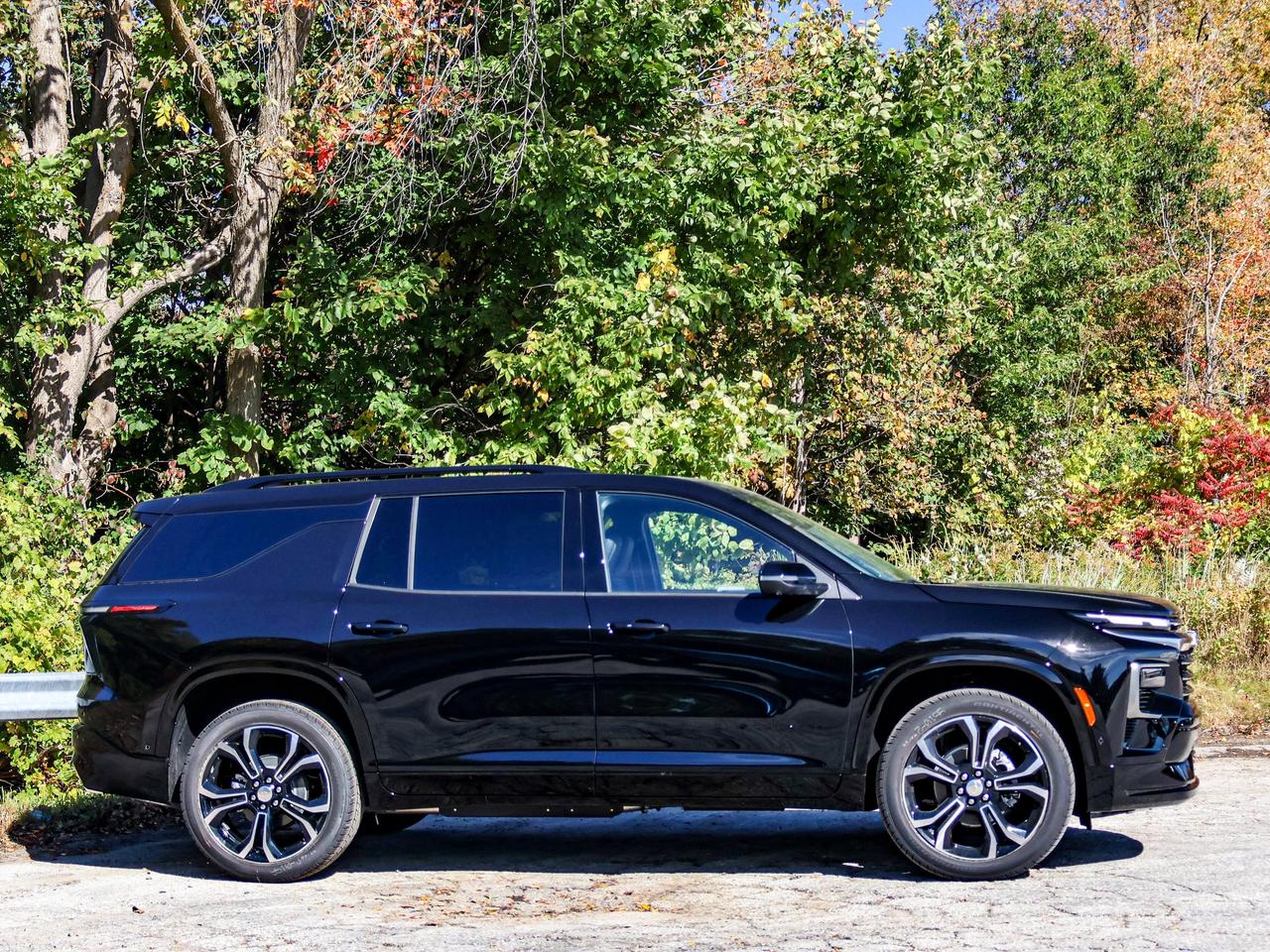 2027 Chevrolet Traverse High Country Photo