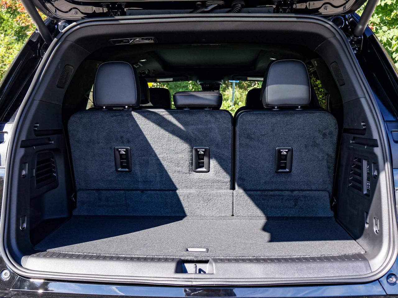 2027 Chevrolet Traverse High Country Photo