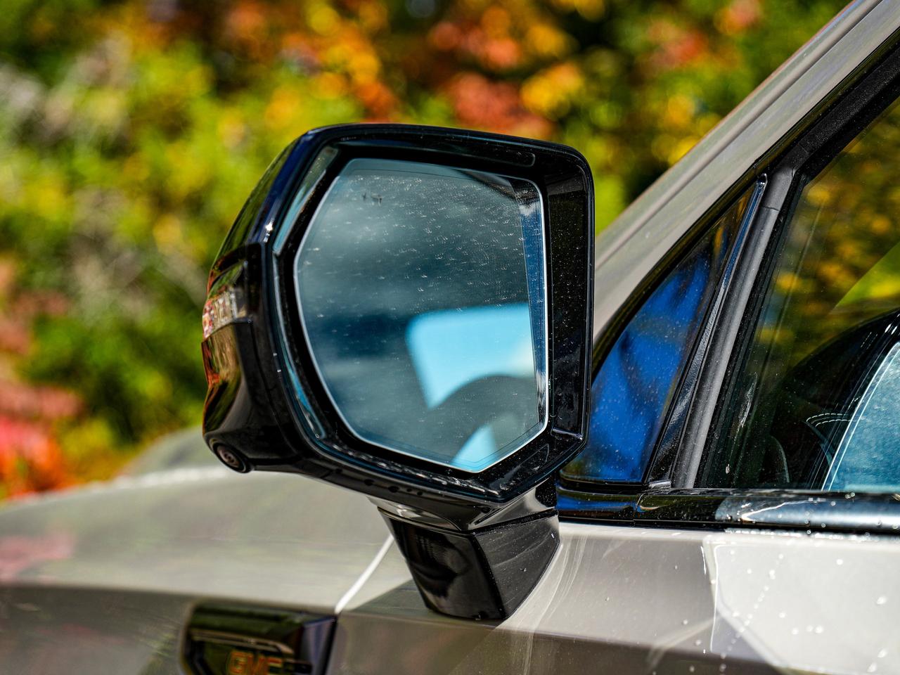 2027 GMC Yukon XL AT4 Ultimate Photo