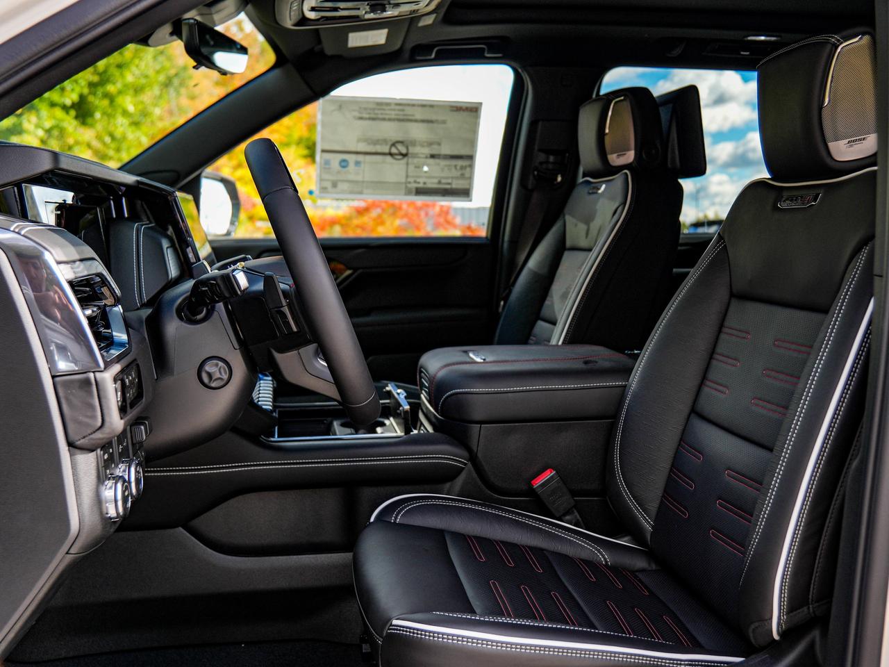 2027 GMC Yukon XL AT4 Ultimate Photo