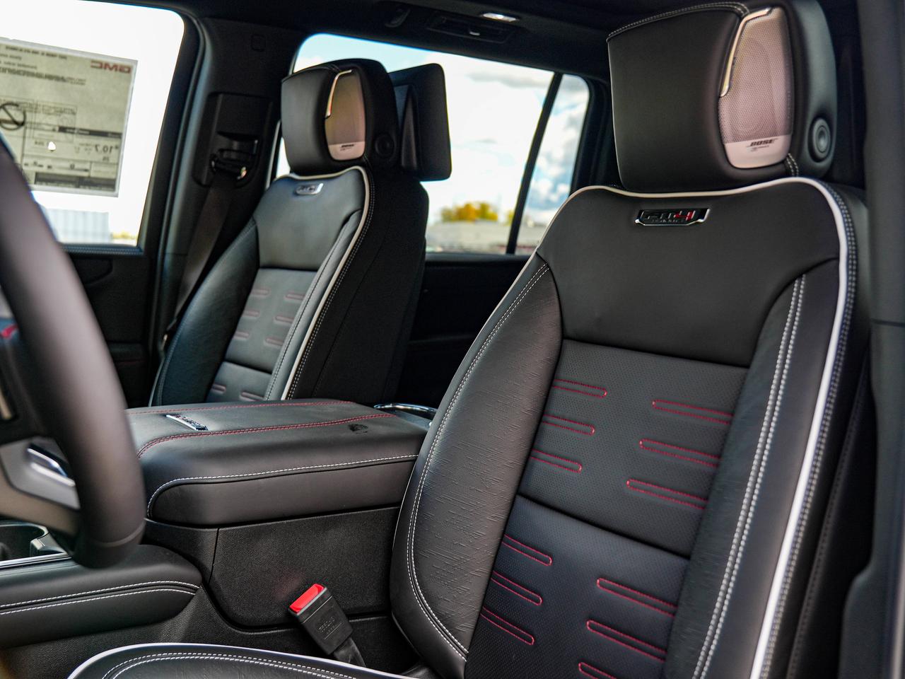2027 GMC Yukon XL AT4 Ultimate Photo