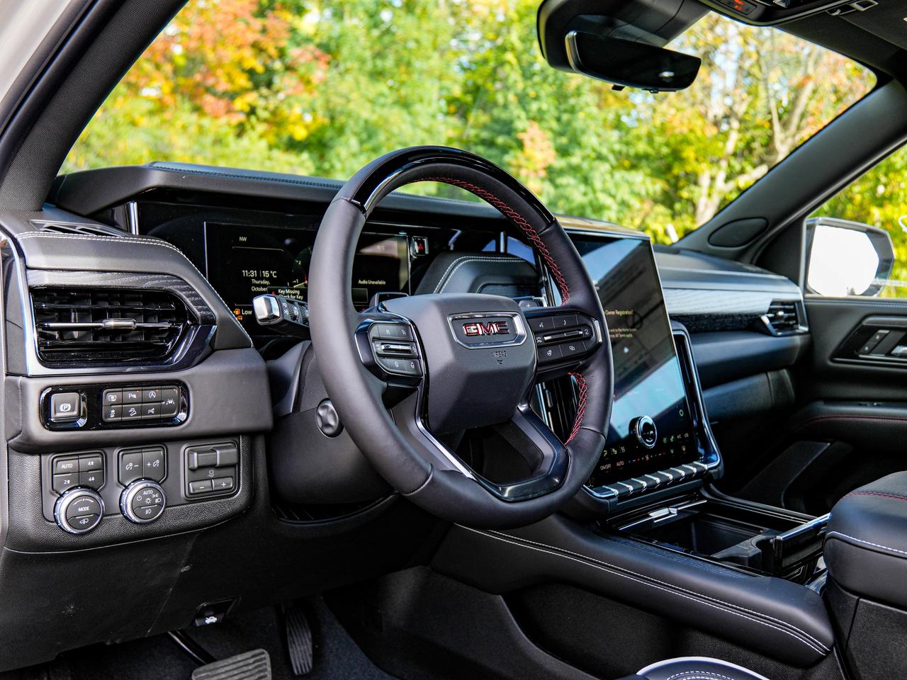 2027 GMC Yukon XL AT4 Ultimate Photo