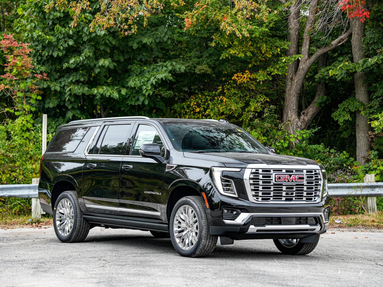2027 GMC Yukon XL Denali Photo