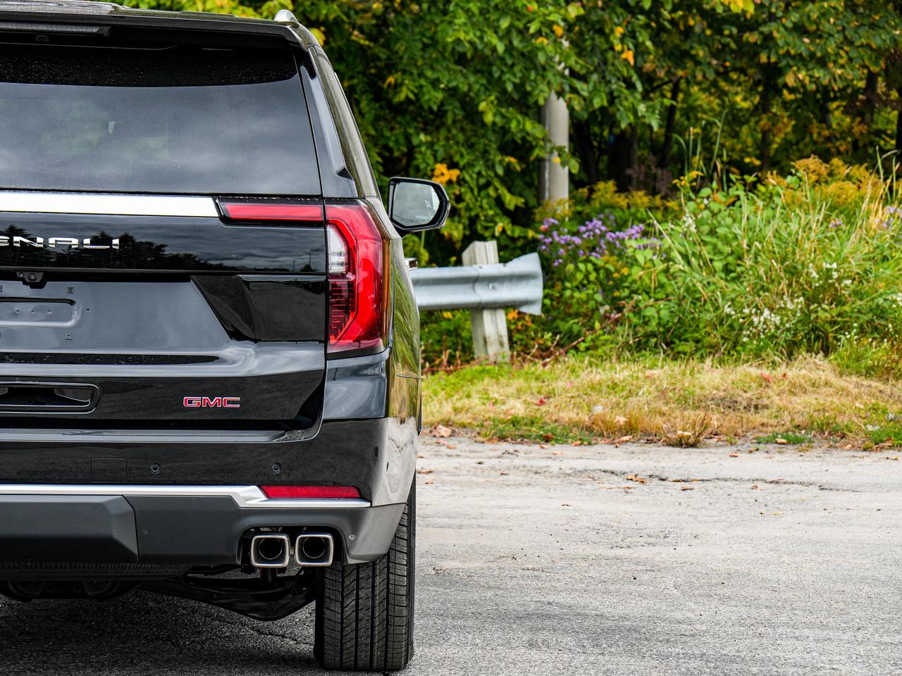 2027 GMC Yukon XL Denali Photo
