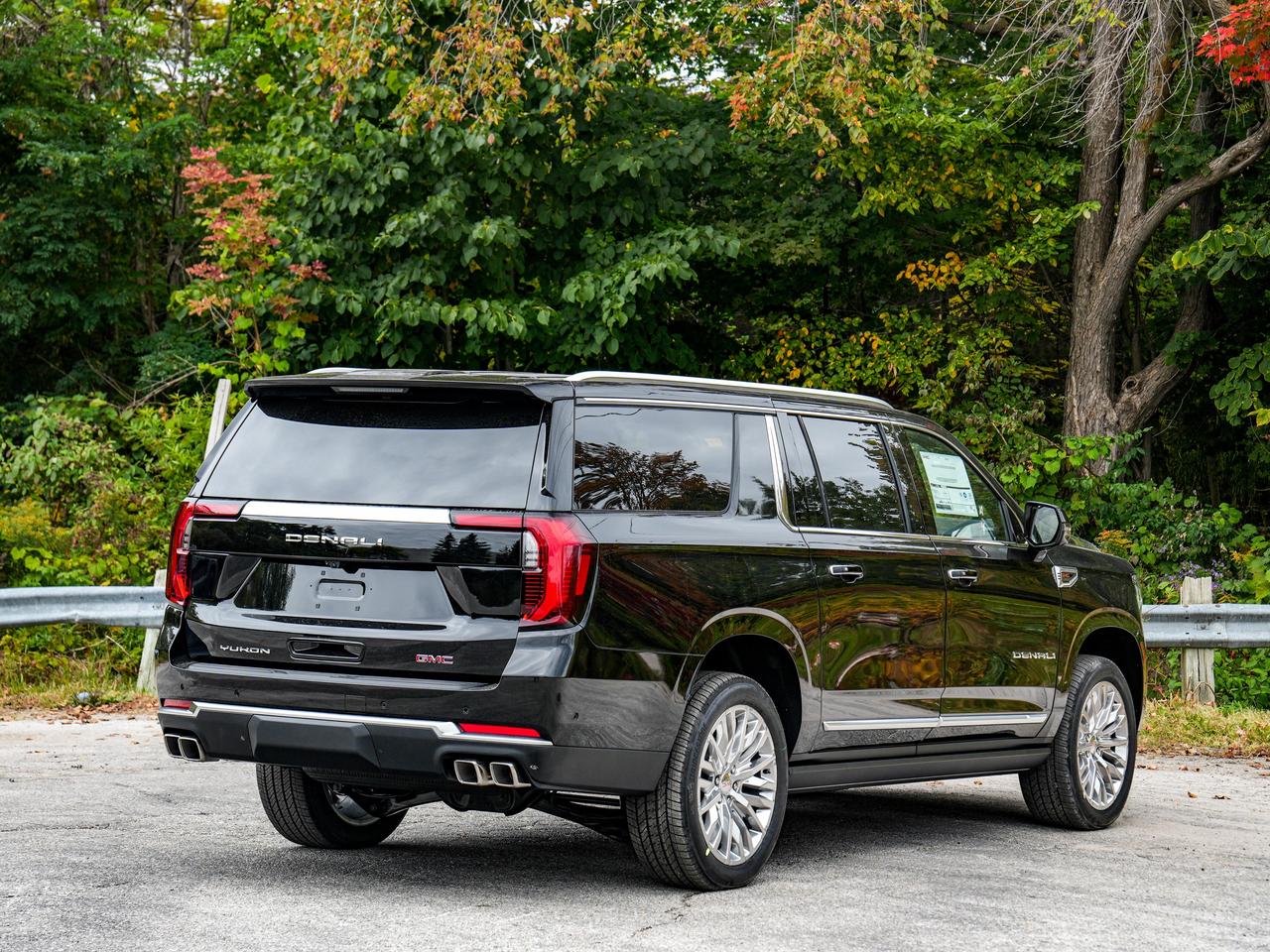 2027 GMC Yukon XL Denali Photo