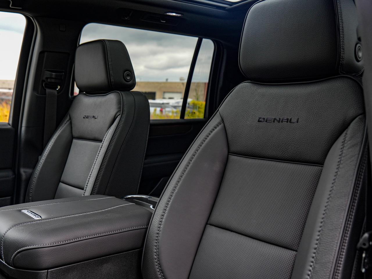2027 GMC Yukon XL Denali Photo