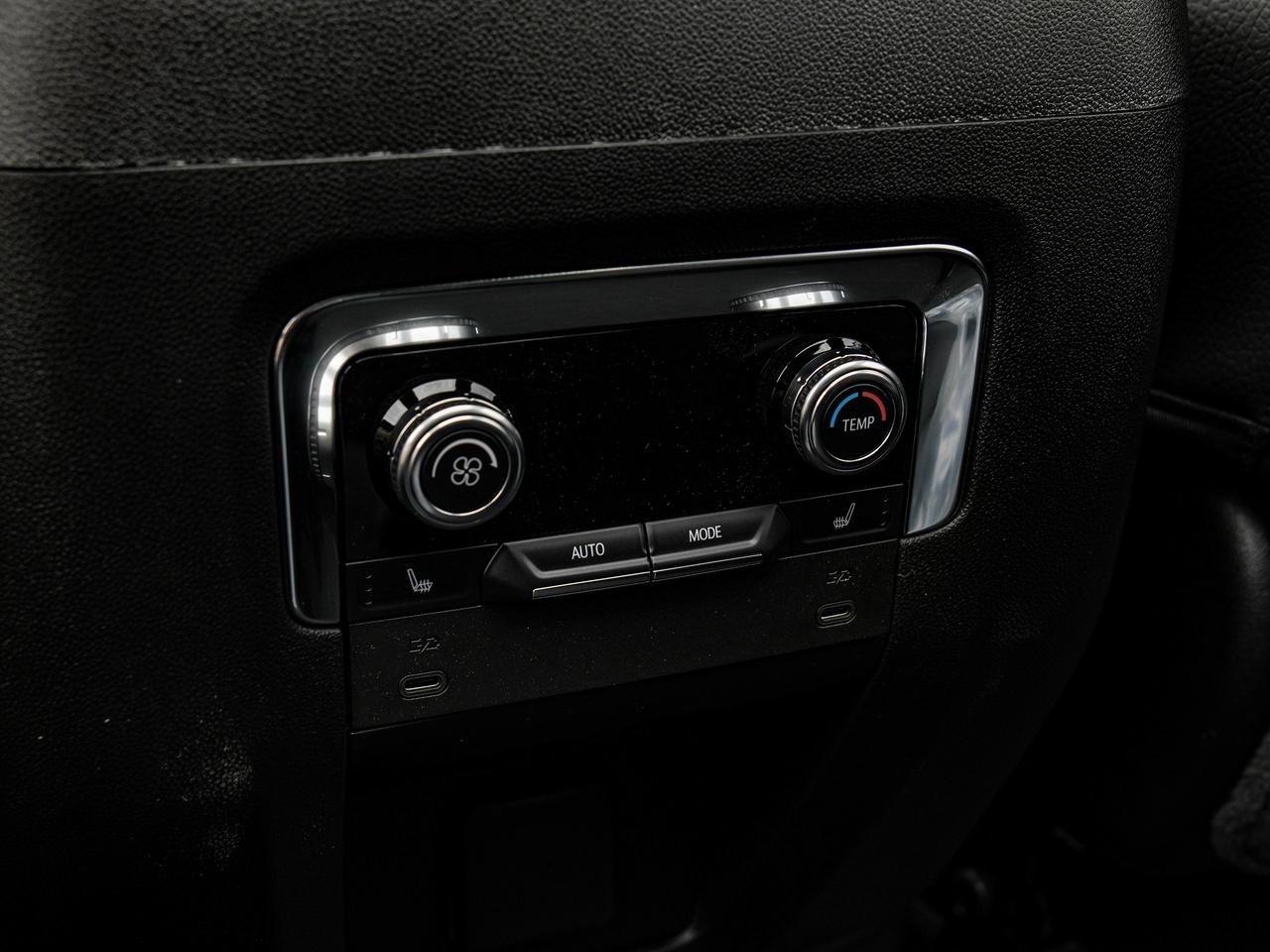 2027 GMC Yukon XL Denali Photo