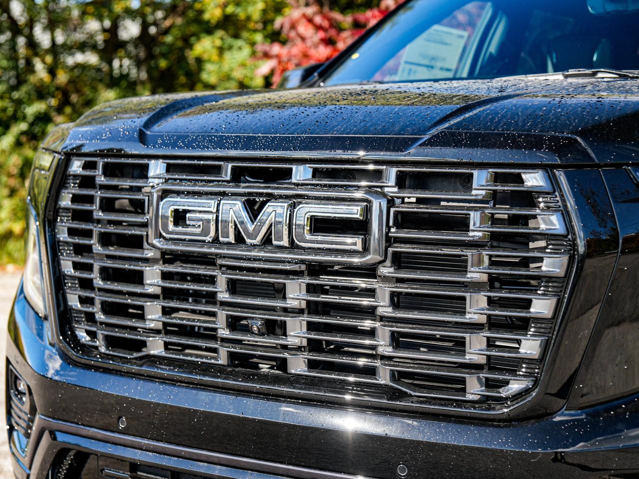 2027 GMC Yukon Denali Ultimate Photo