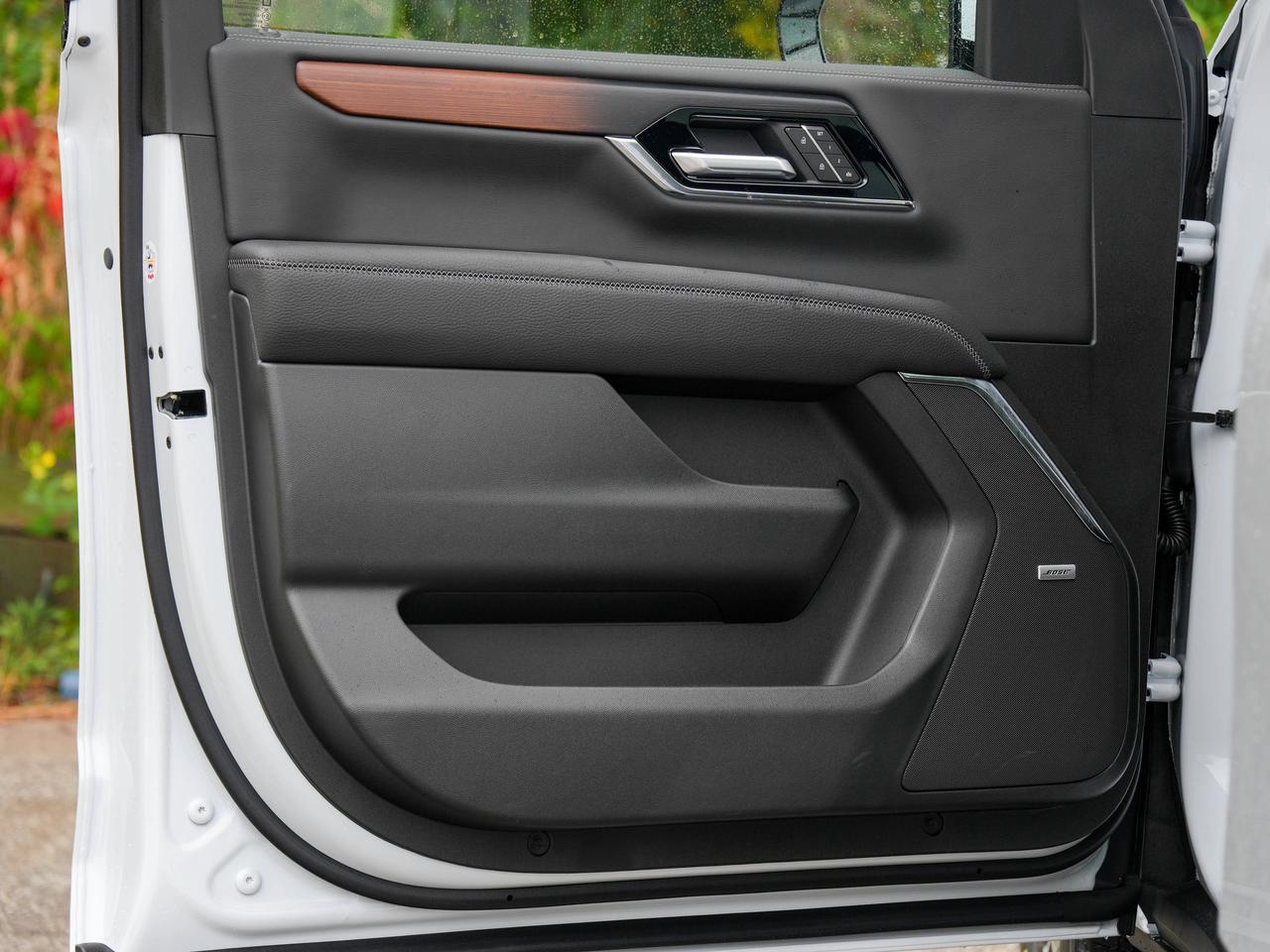 2027 GMC Yukon Denali Photo