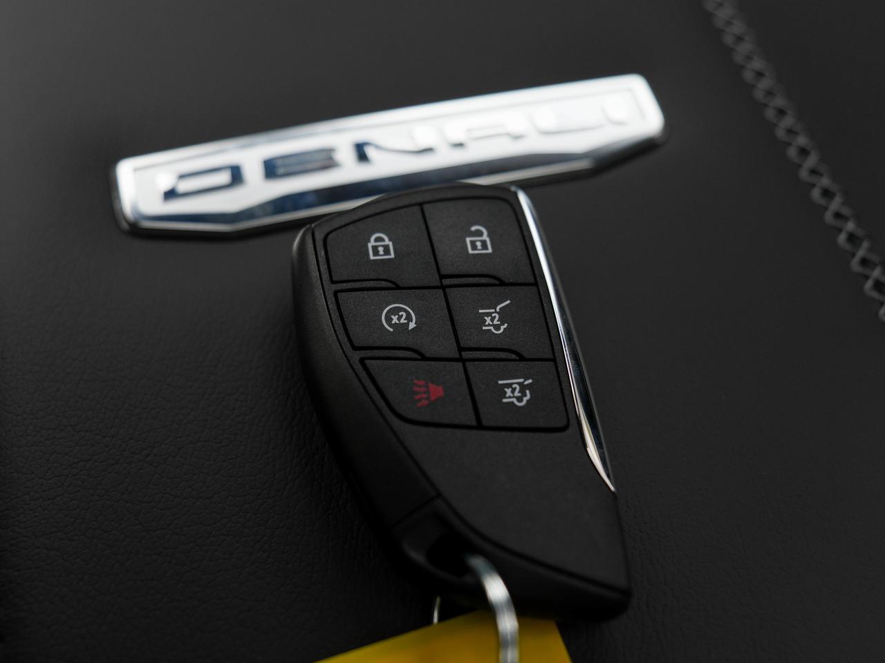 2027 GMC Yukon Denali Photo