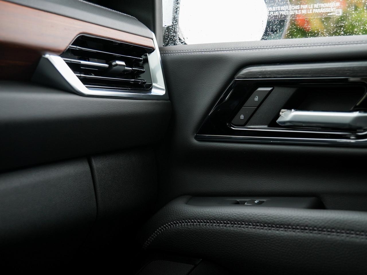 2027 GMC Yukon Denali Photo